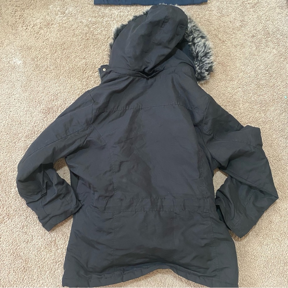 Snobbish Collection Winter Jacket - Picture 2 of 3